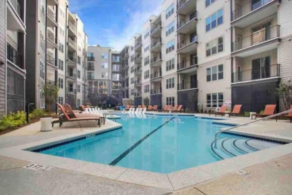Buckhead Apartment W/ Free Parking-1