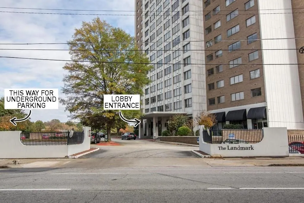 2B/1B Modern Downtown Atl Condo + 1 Free Parking!-1