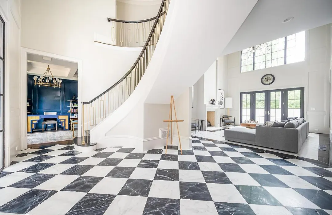 Adams Mansion, 10K Sqft, 7Bd/7Ba, 15Min To Airport-1