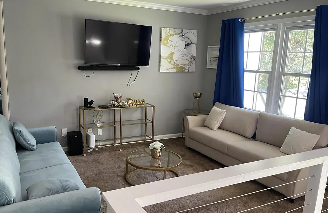 Homely & Alluring 5 Bedrooms In Atlanta-1
