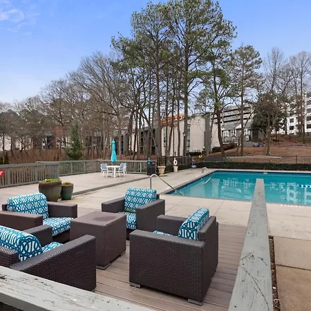 Boho Chic 2Bedroom Walking Distance To The Battery-2