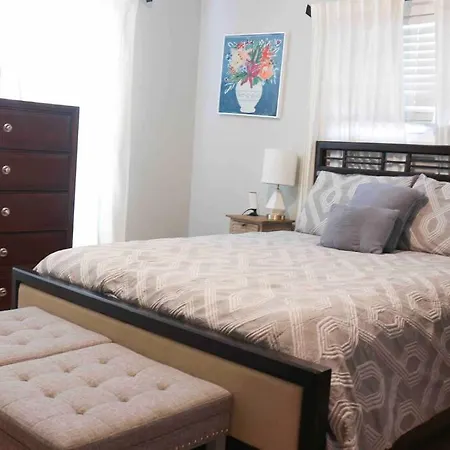 3Br Lovely Furnished Westside Home With Amenities-2