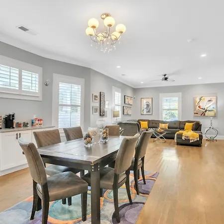 Modern Atlanta Getaway - Close To Downtown! Bungalow-2