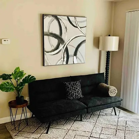 Midtown Gem-3
