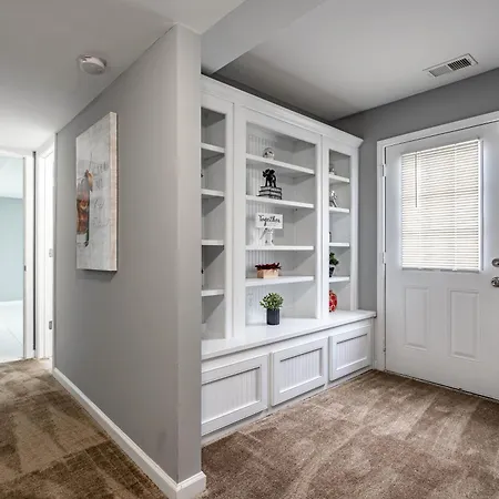 Homely & Alluring 5 Bedrooms In Atlanta-2