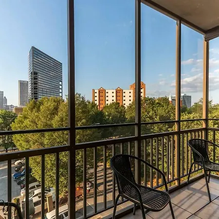 Modern 1Br Centennial Park And Attractions 5 Min Walk-3